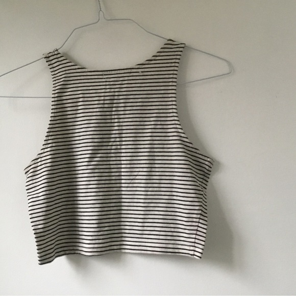 Women Forever 21 sz med crop top - Picture 2 of 2